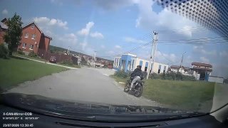 Родители призывают прекратить опасные детские заезды на дорогах (видео)