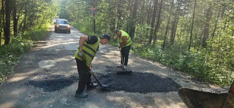 Ремонт дороги в Монентном