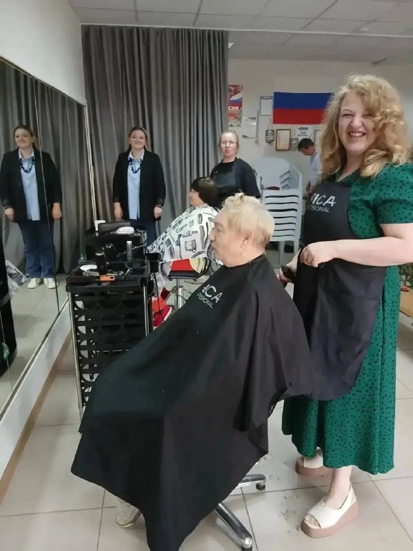 В Сарапулке и Становой стартовал проект «Красота и мода старшего поколения»