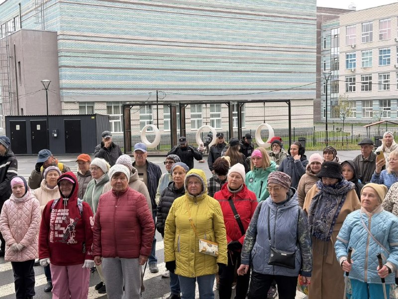В Берёзовском на «Тропе здоровья» прошла акция «10 000 шагов к жизни» (видео)